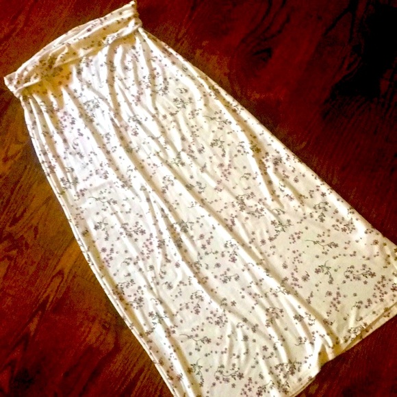 ARDENE Off-White Maxi Floral Skirt - Picture 2 of 4